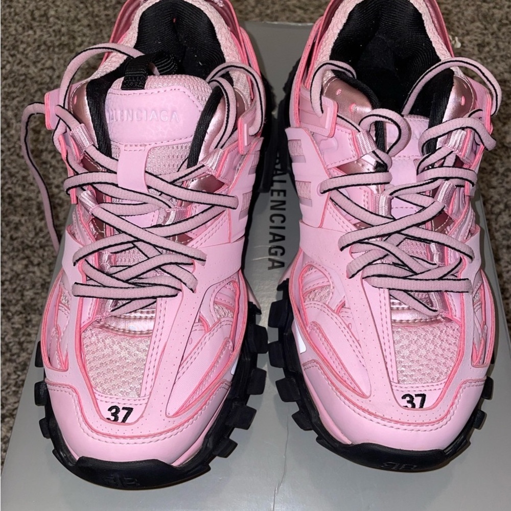 Balenciaga track sneakers size 37 FRESHLY cleaned